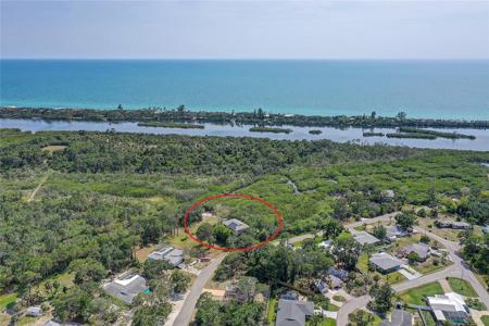 5060 LEMON BAY DRIVE