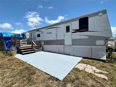 1475 FLAMINGO