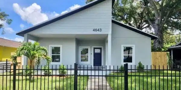 4643 19TH S