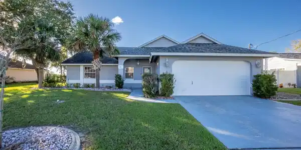 25 COCHISE COURT