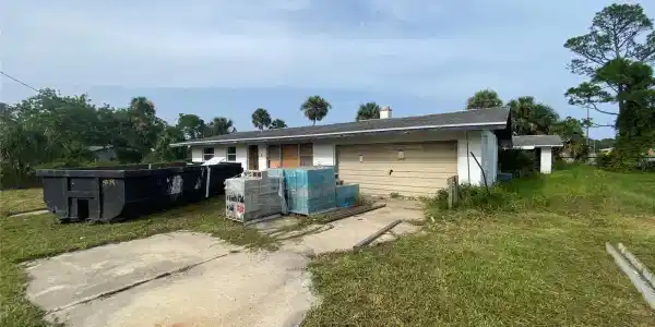 1023 Beulah DRIVE