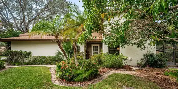 315 PARKSIDE