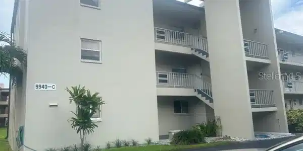 9940 47TH N