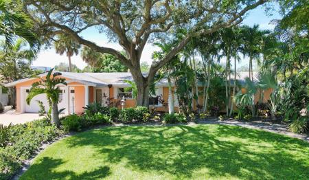5168 SANDY SHORE