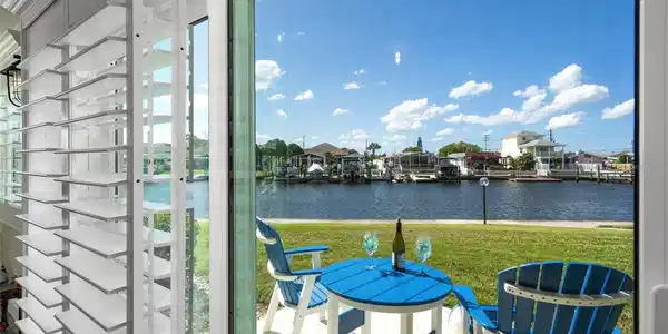 4678 MARINE PARKWAY