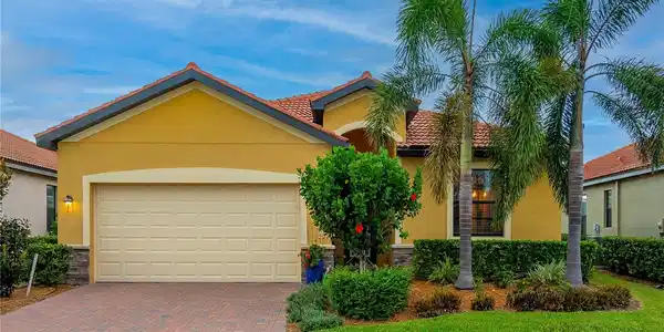 10187 CROOKED CREEK