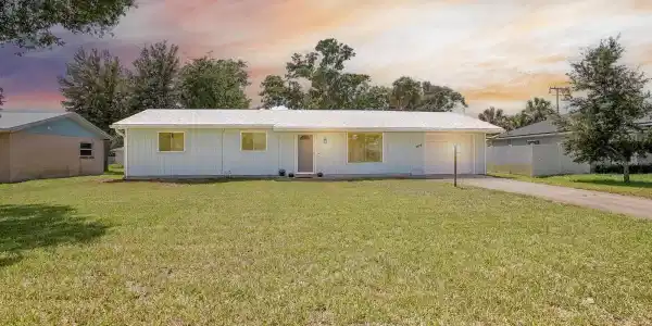 1804 Juniper DRIVE