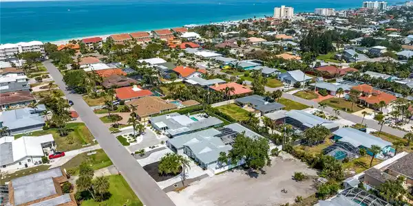 408 GOLDEN BEACH BOULEVARD