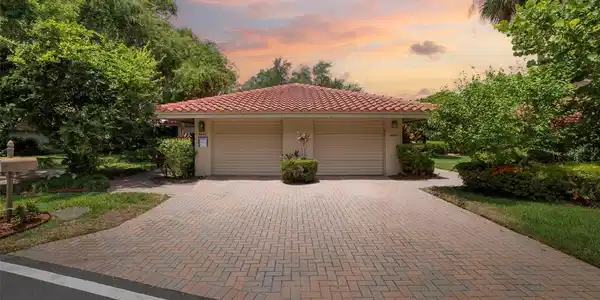 4820 KESTRAL PARK CIRCLE