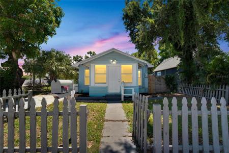 1005 13TH AVENUE W