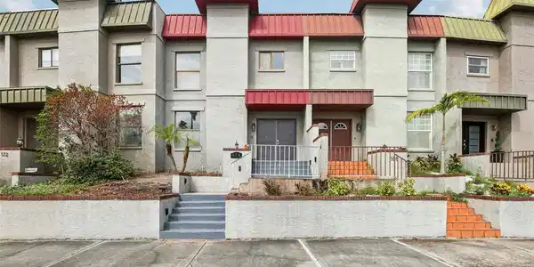 170 E DAVIS BOULEVARD