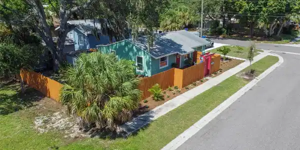 3801 19TH S