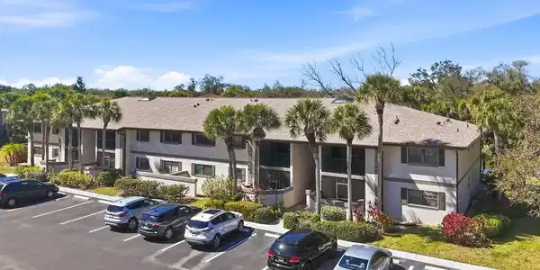 1515 FORREST NELSON BOULEVARD