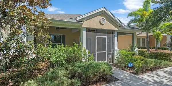 408 WINTERSIDE