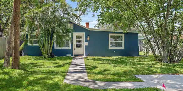 5537 DARTMOUTH N