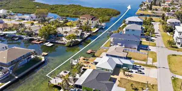 6424 BOATYARD DRIVE