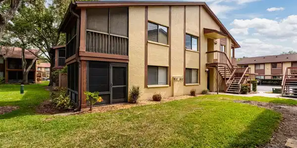 2364 NEWBURG LANE