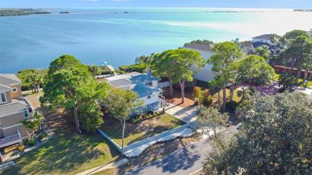 1657 SEA BREEZE DRIVE