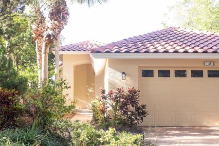 12 LAGUNA COURT