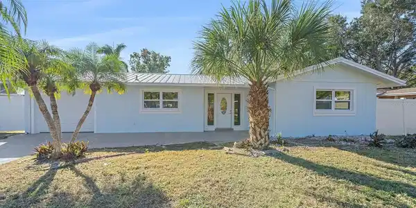 2138 PINE TERRACE