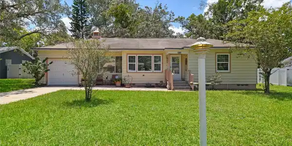915 7TH SW