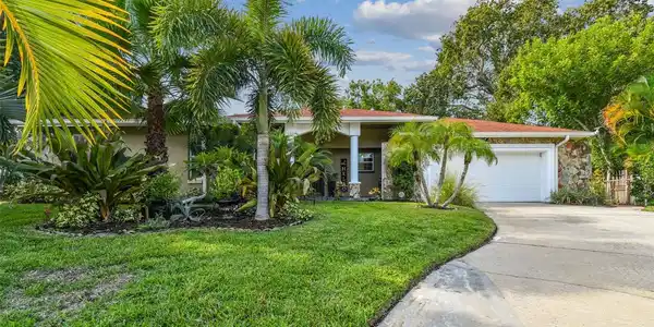 3350 OVERLOOK ROAD