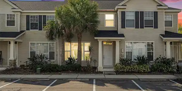 12285 COUNTRY WHITE CIRCLE