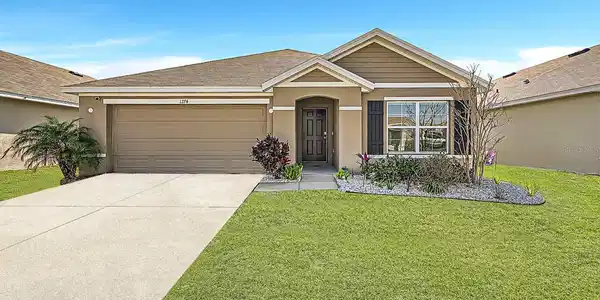 1274 OCEAN SPRAY DRIVE