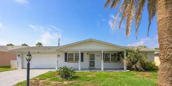 8 OCEAN CREST