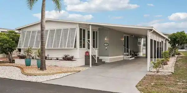 10 CORONADO DRIVE