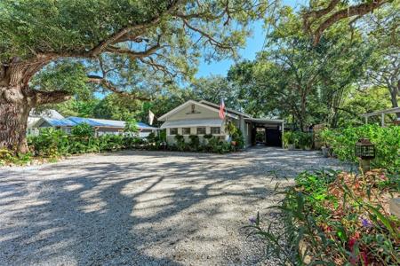 807 37TH STREET W
