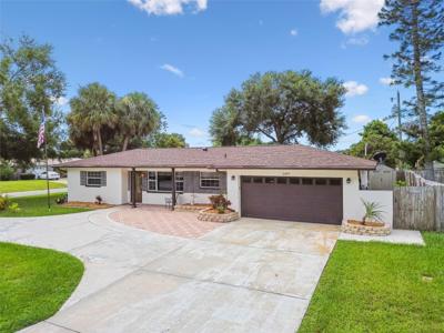 2481 BURNICE DRIVE