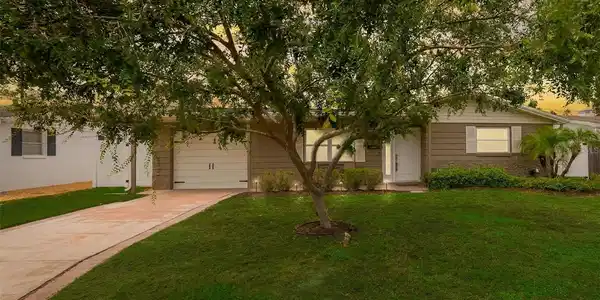 3301 WINDER