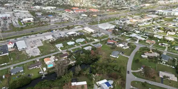 Image 4 Image 4