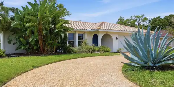 412 GIOVANNI DRIVE