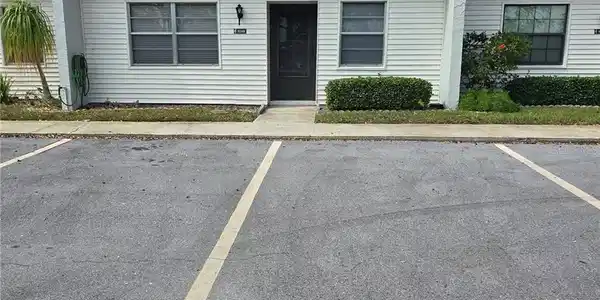9248 OAKWOOD LANE
