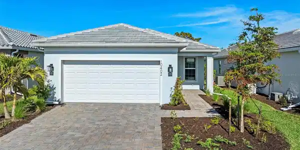 10402 ABACO FALLS DRIVE