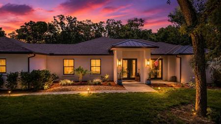 14 MERIDIAN HOME LANE