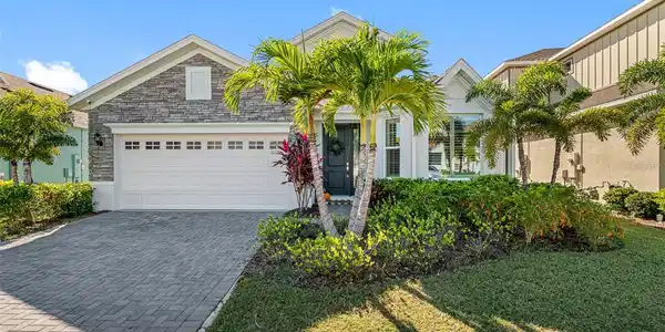 5323 WISHING ARCH DRIVE