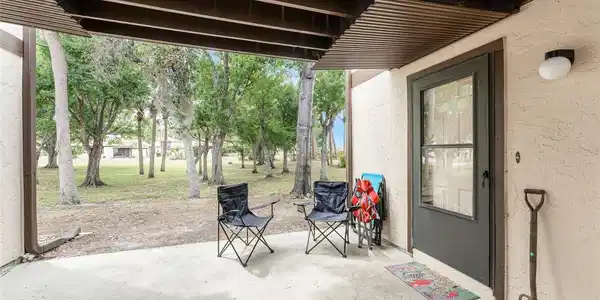 4022 BEAVER LANE