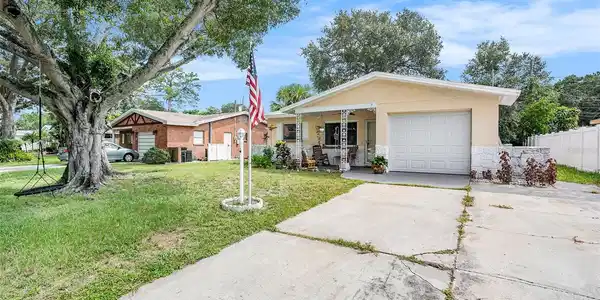 8330 42ND N