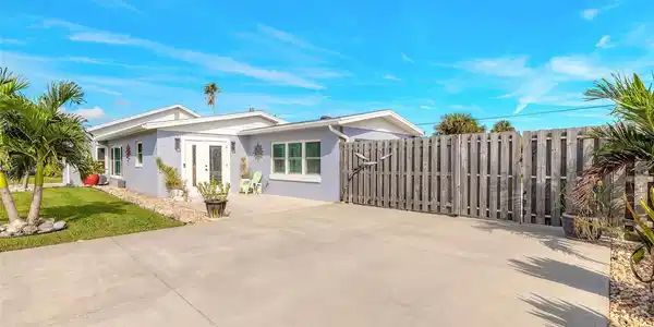 9 DOLPHIN AVENUE
