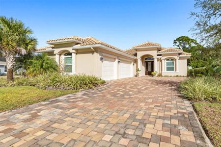 5 S LAKEWALK DRIVE