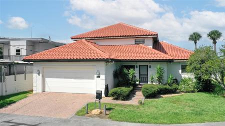 122 CORAL WAY