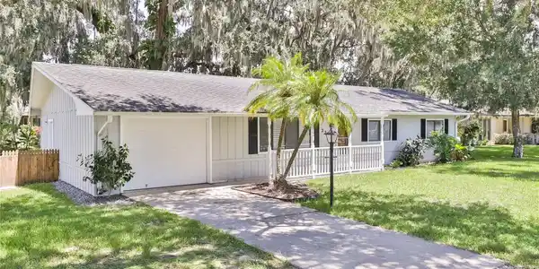 2209 Kumquat DRIVE