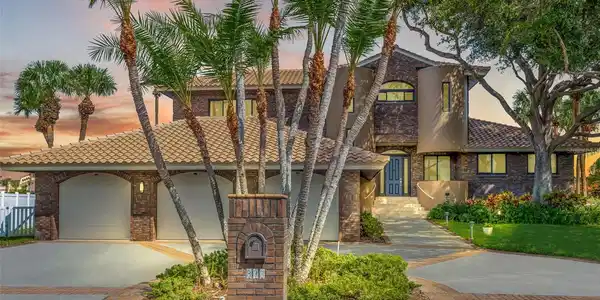 833 PONCE DE LEON DRIVE