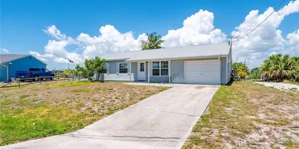 18334 KERRVILLE CIRCLE
