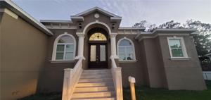 306 4TH NW