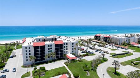 1945 GULF OF MEXICO DR