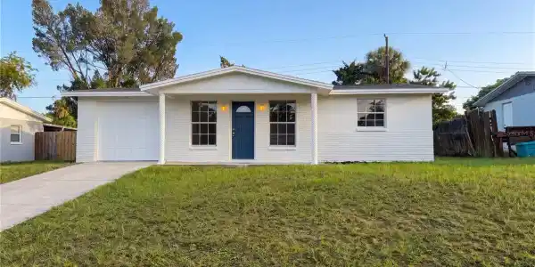 4639 IRENE LOOP